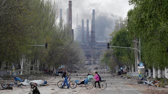 زيلينسكي: روسيا تواصل قصف مصنع آزوفستال