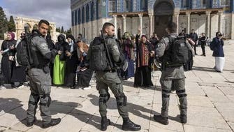 اسرائیلی فورسز کا مسجد اقصیٰ پر دھاوا، درجنوں مرابطین اور نمازی زخمی  
