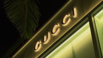 شركة Gucci الإيطالية تمكن العملاء من الدفع باستخدام العملات المشفرة