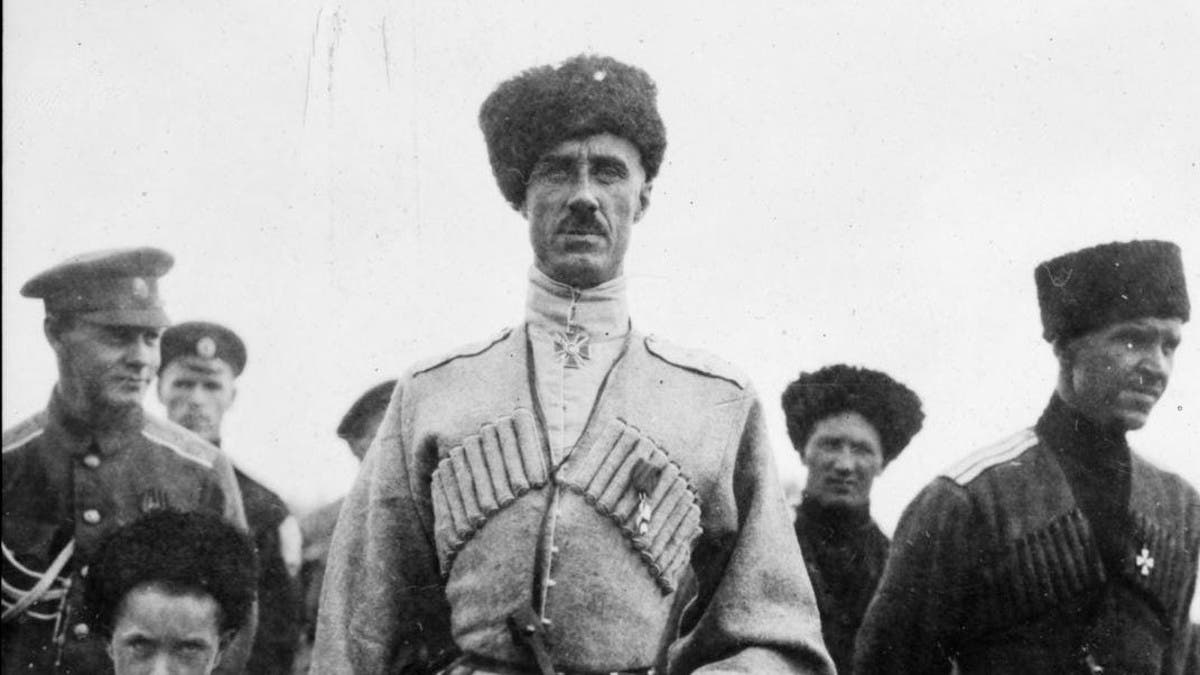 البارون الأسود.. جنرال كبّد الشيوعيين هزائم بروسيا وقتلوه في بلجيكا