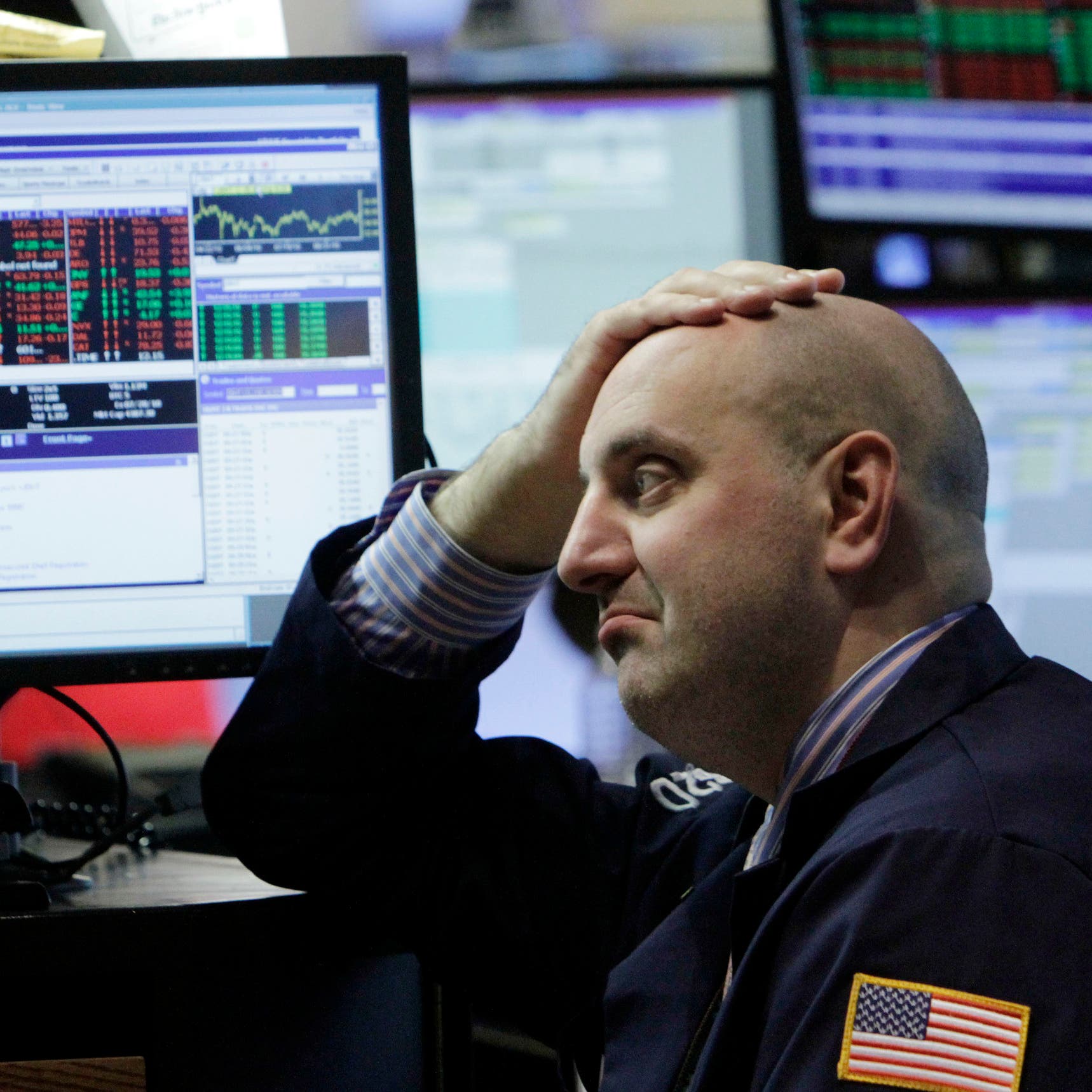 الأسهم الأميركية تتراجع بقوة وسط ركود محتمل مع ارتفاع التضخم