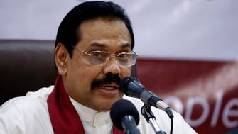 سری لنکاکے وزیراعظم مہندا راجاپکشے مستعفی، جھڑپوں کے بعد کرفیو نافذ