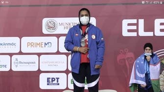 ناپدید شدن نخستین زن مدال‌آور وزنه‌برداری ایران در یونان