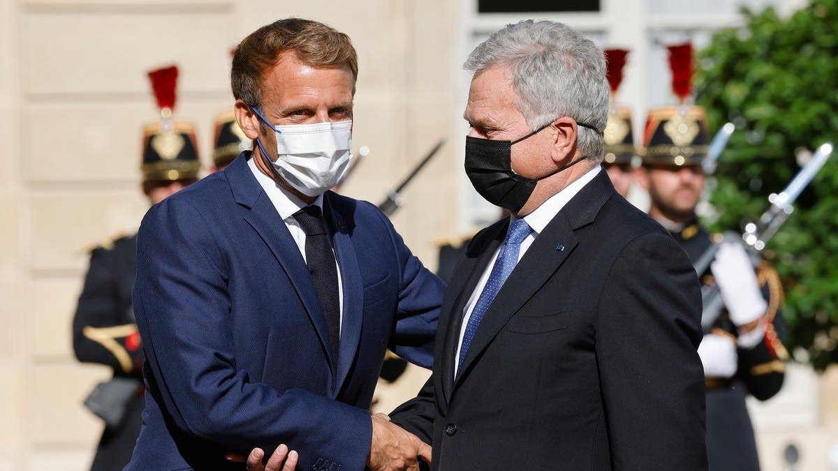 فرنسا تعلن دعمها لانضمام فنلندا إلى الناتو.. "خيار سيادي"