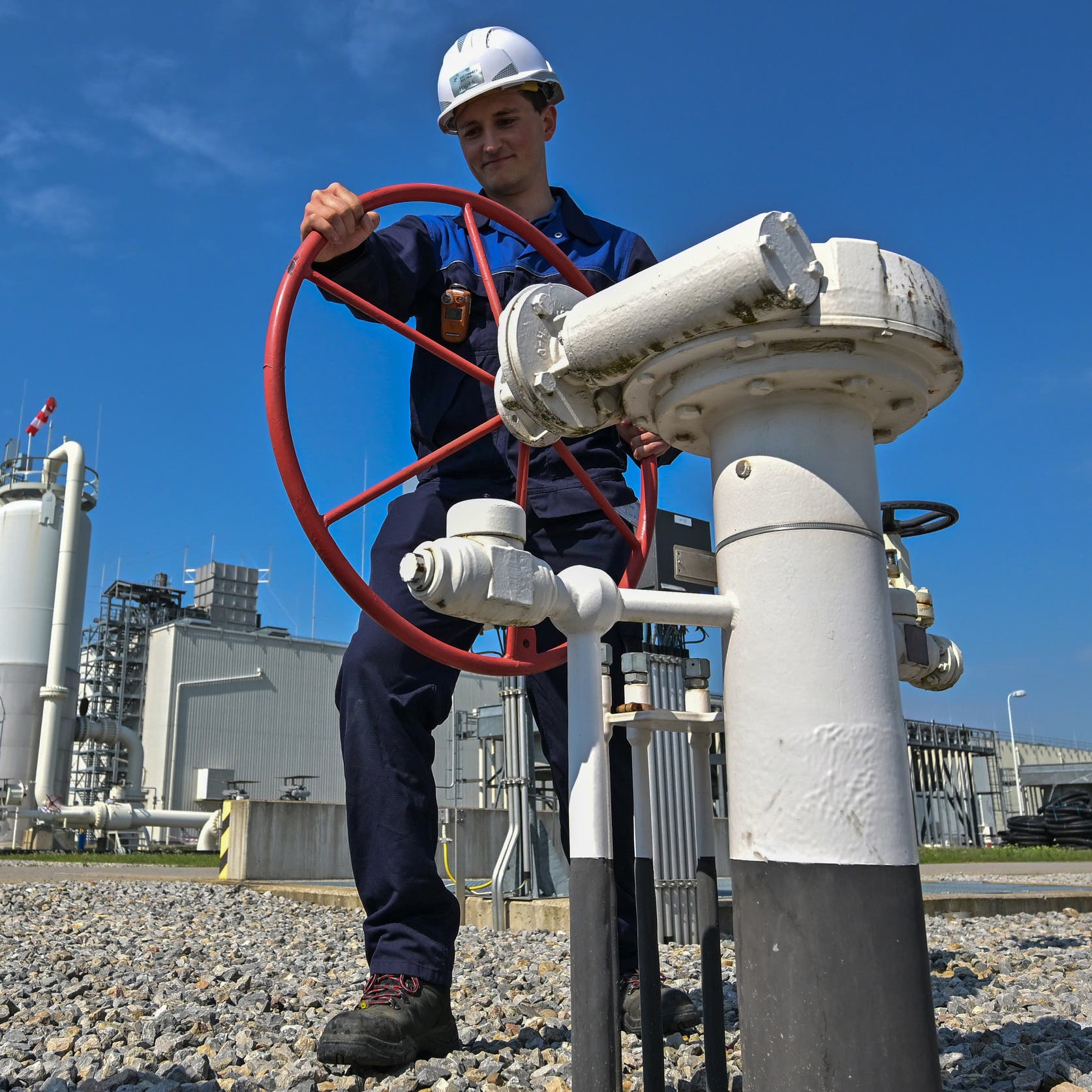 أسعار الغاز في أوروبا تقفز 20% بعد عقوبات روسية على شركات طاقة