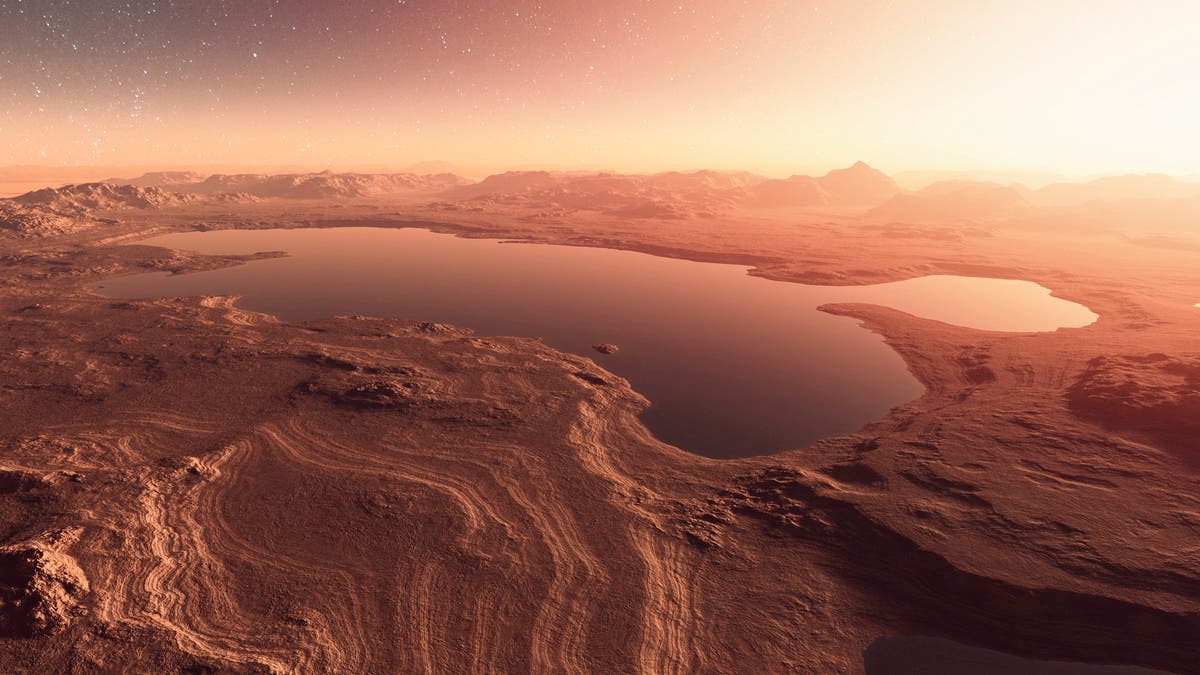 “مفاجأة مذهلة” عن المياه على المريخ.. علماء يكشفون