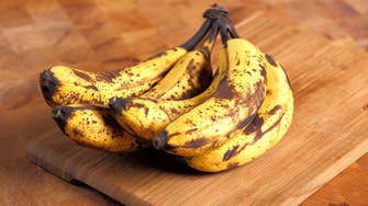 هذا سر انتشار البقع البنية على الموز.. وإليك الحل لمنعها