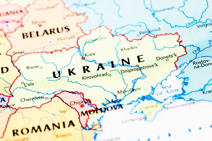 خريطة توضع الموقع الجغرافي لأوكرانيا ورومانيا وبيلاروسيا (آيستوك)