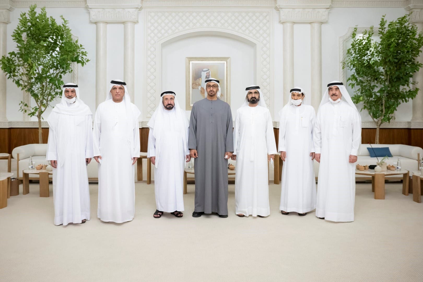 صور لاجتماع المجلس الأعلى للاتحاد وانتخاب الشيخ محمد بن زايد رئيسا لدولة الامارات - وام