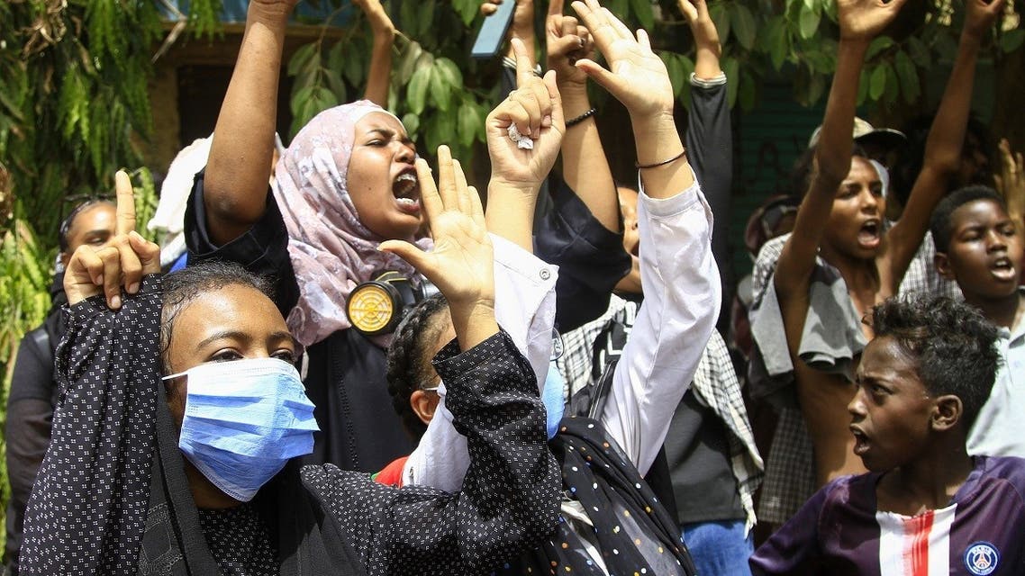 Sudanese demonstrators take to the streets of the capital Khartoum on May 19, 2022, calling for civilian rule and denouncing the military administration. (AFP)
