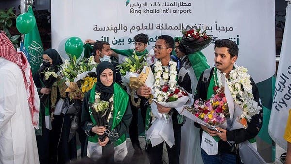 الفائزون السعوديون بـ 21 جائزة في معرض العلوم الدولي في مباراة كأس الملك