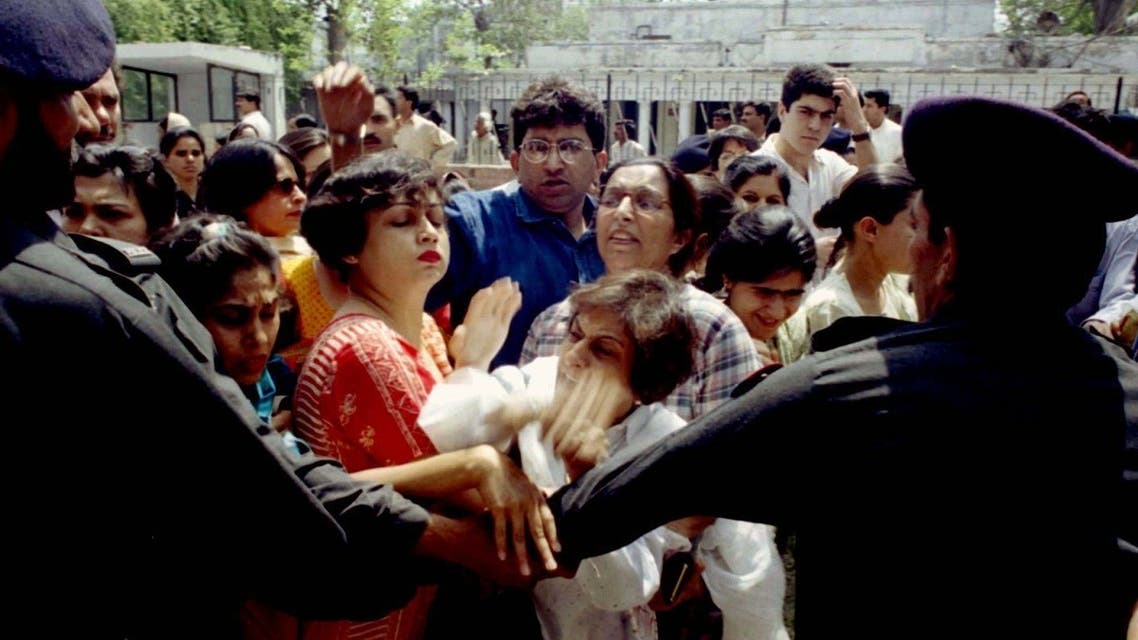 A file photo of women protesting against honor killings in Lahore, Pakistan. Rights groups say around 1,000 women are killed every year in so-called honor killings in Pakistan. (File photo: Reuters)