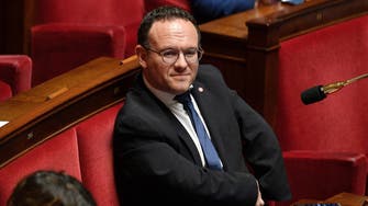 فرانس کا معذور وزیر ریپ اسکینڈل کی لپیٹ میں