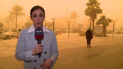 الغبار يعلق الرحلات في مطار الكويت لساعات