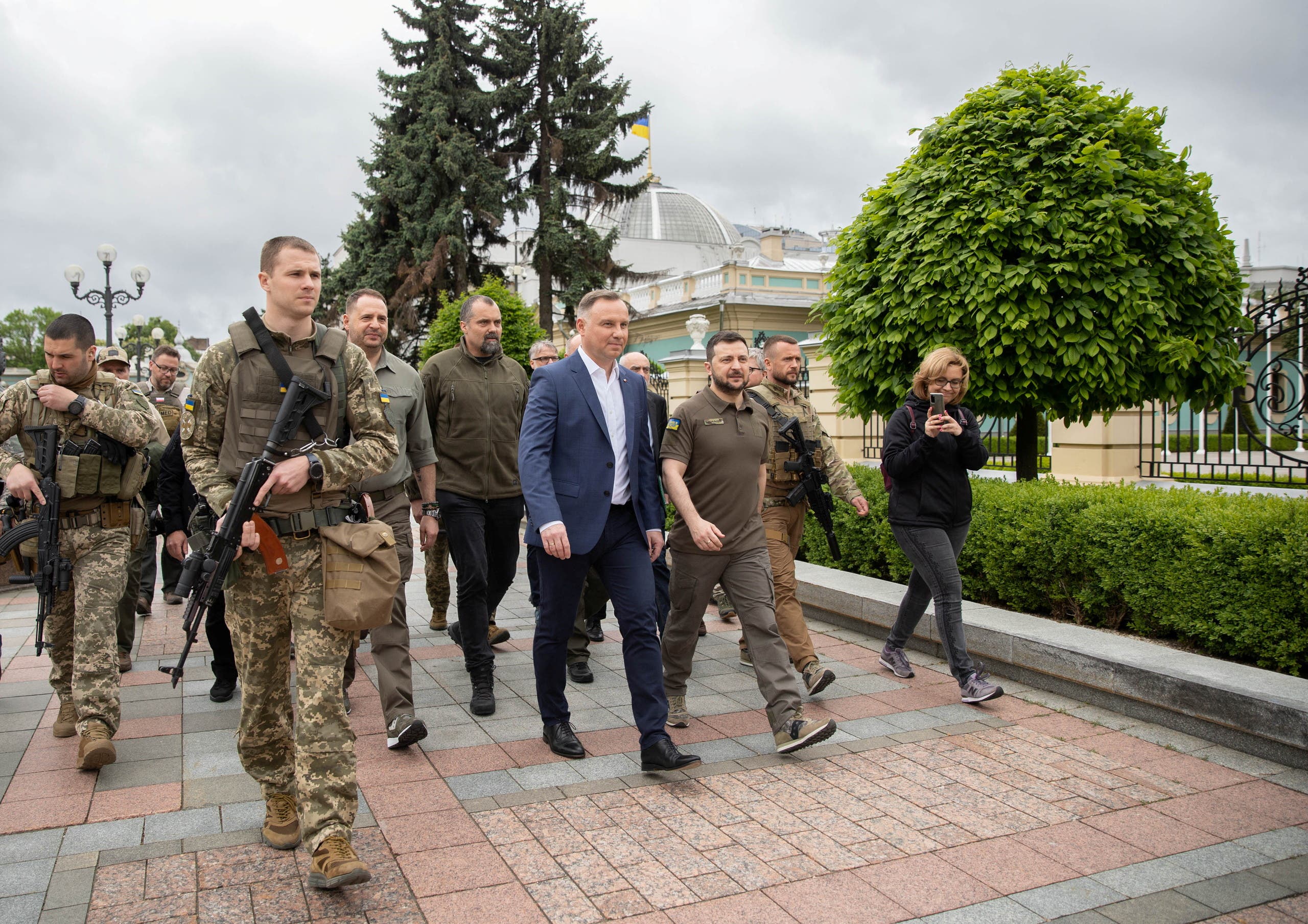 الرئيس البولندي أندريه دودا مع زيلينسكي في كييف هذا الأسبوع