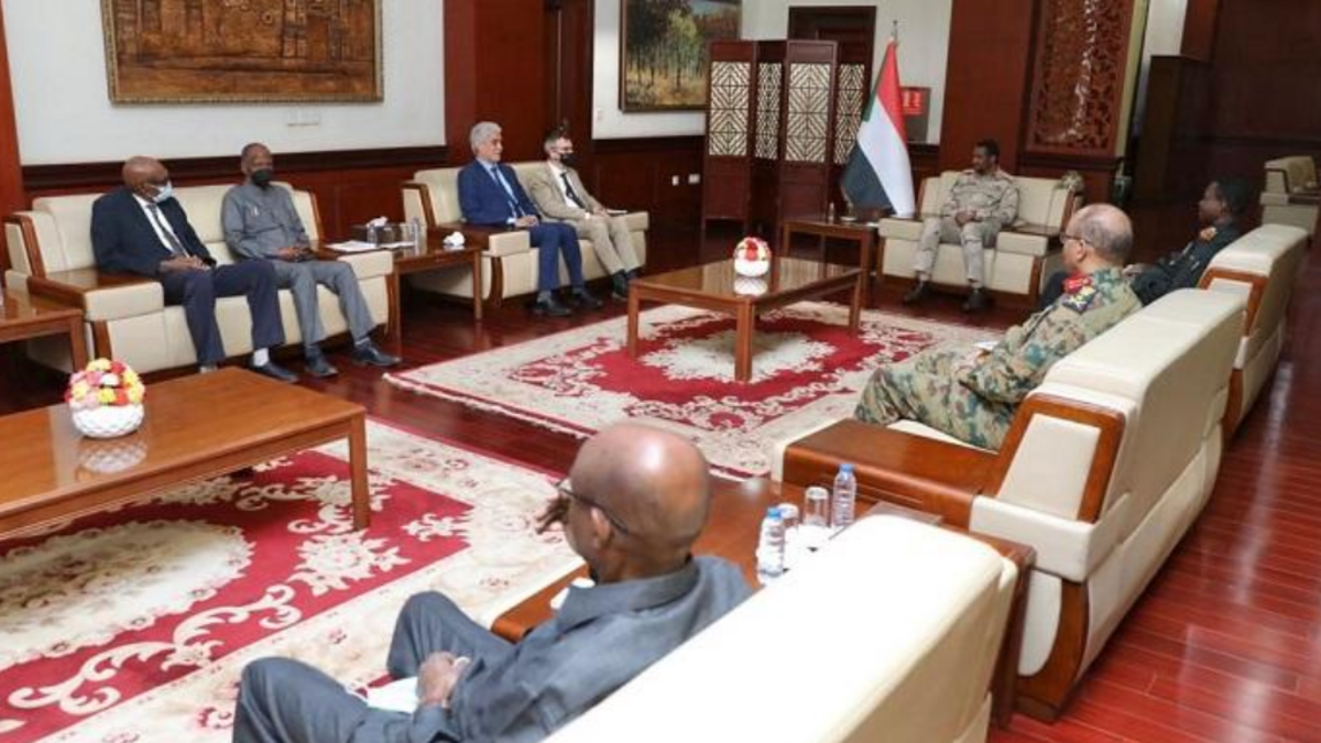 مجلس السيادة: ندعم الآلية الثلاثية للحوار في السودان