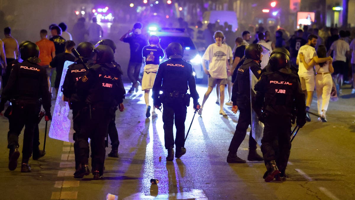 اعتقال 105 أشخاص في باريس على هامش النهائي