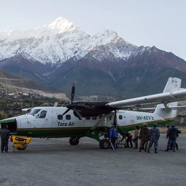 فقدان طائرة على متنها 22 شخصاً بينهم سياح في جبال نيبال