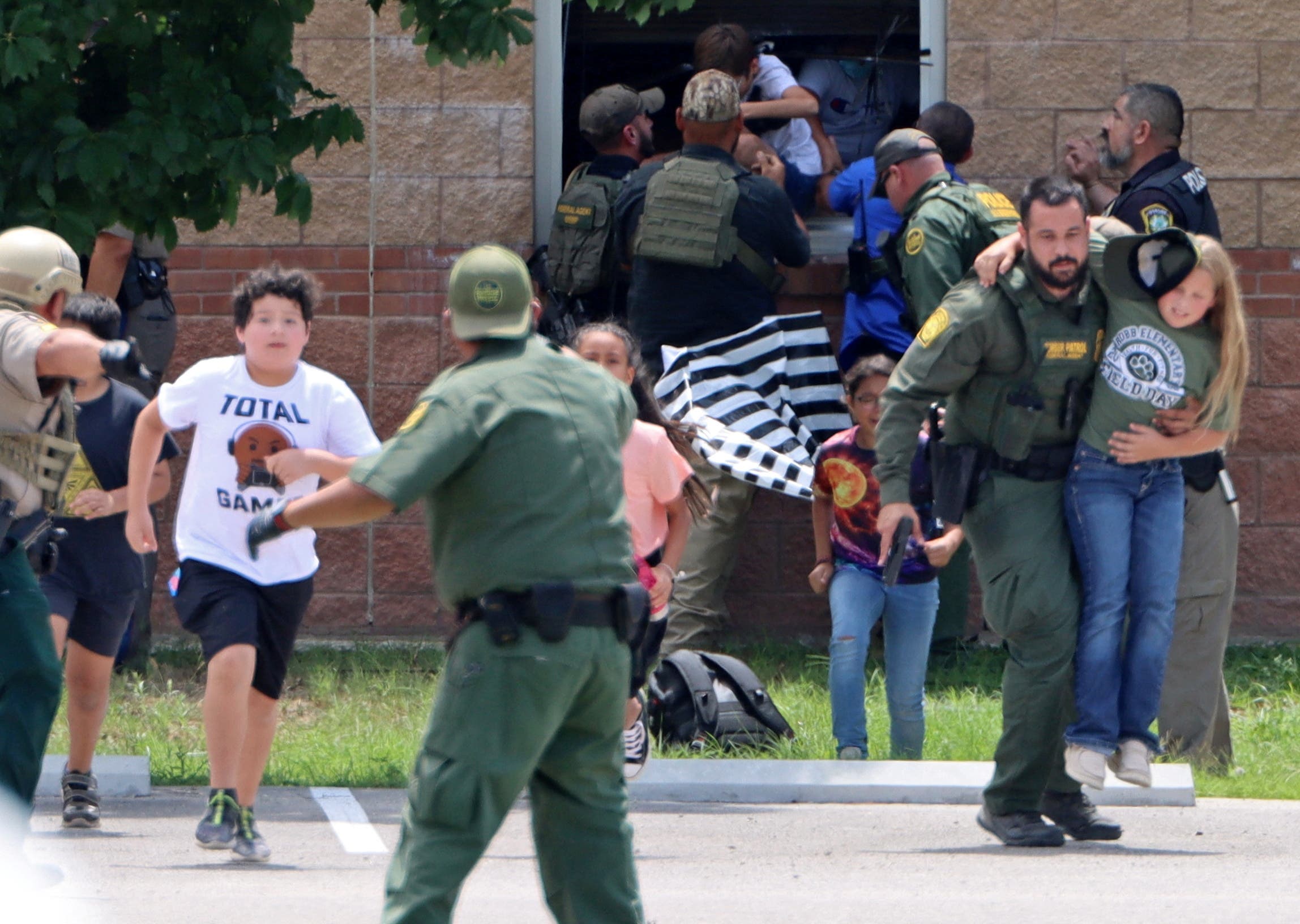 School shooting. Стрельба в американской школе. Техасская перестрелка. Стрельба в техасской школе. School shooting в Техасе.