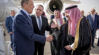 روسی وزیرخارجہ لافروف بحرین کے دورے کے بعد سعودی عرب پہنچ گئے