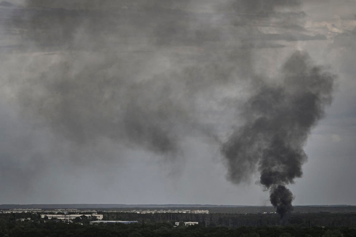 Smoke and dirt rise in the city of Sievierodonetsk during fighting between Ukrainian and Russian troops at the eastern Ukrainian region of Donbas on June 2, 2022. (File photo: AFP)