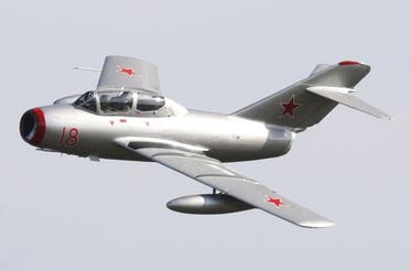 طائرة سوفيتية من نوع ميغ 15