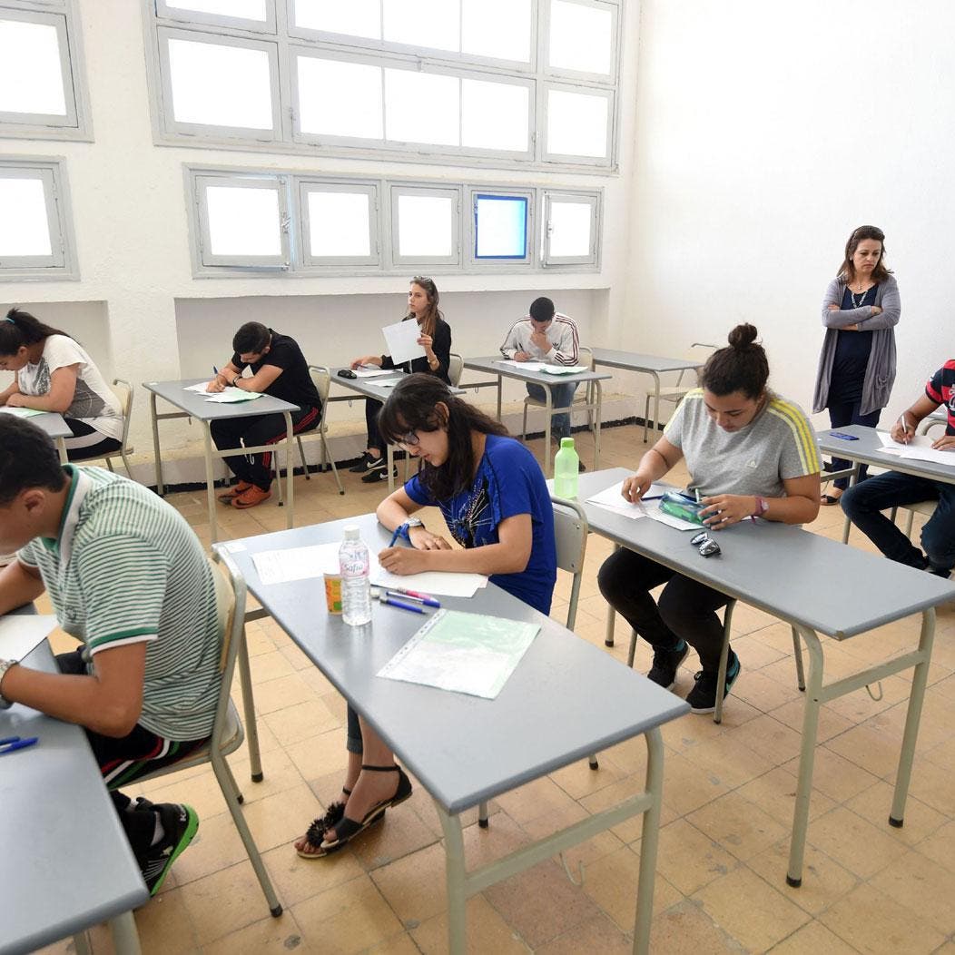 تسريب أسئلة الامتحانات يثير جدلا بتونس.. و"التربية": محاولة غش