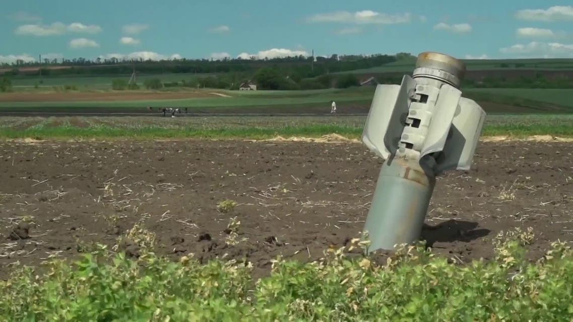 مزارعو أوكرانيا يحصدون الألغام بدلا من المحاصيل
