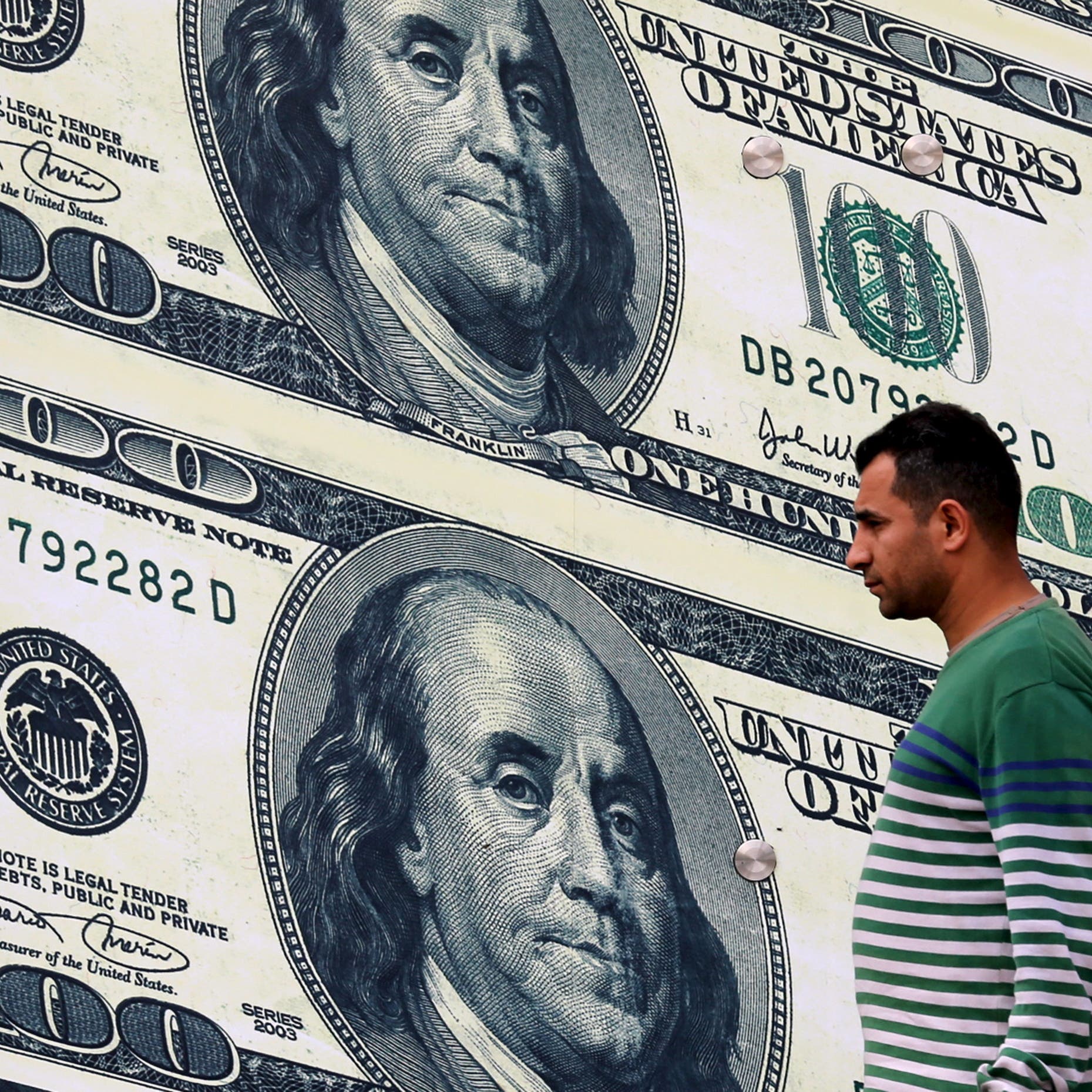 سعر الدولار في مصر يواصل الارتفاع ويسجل 19.13 جنيها