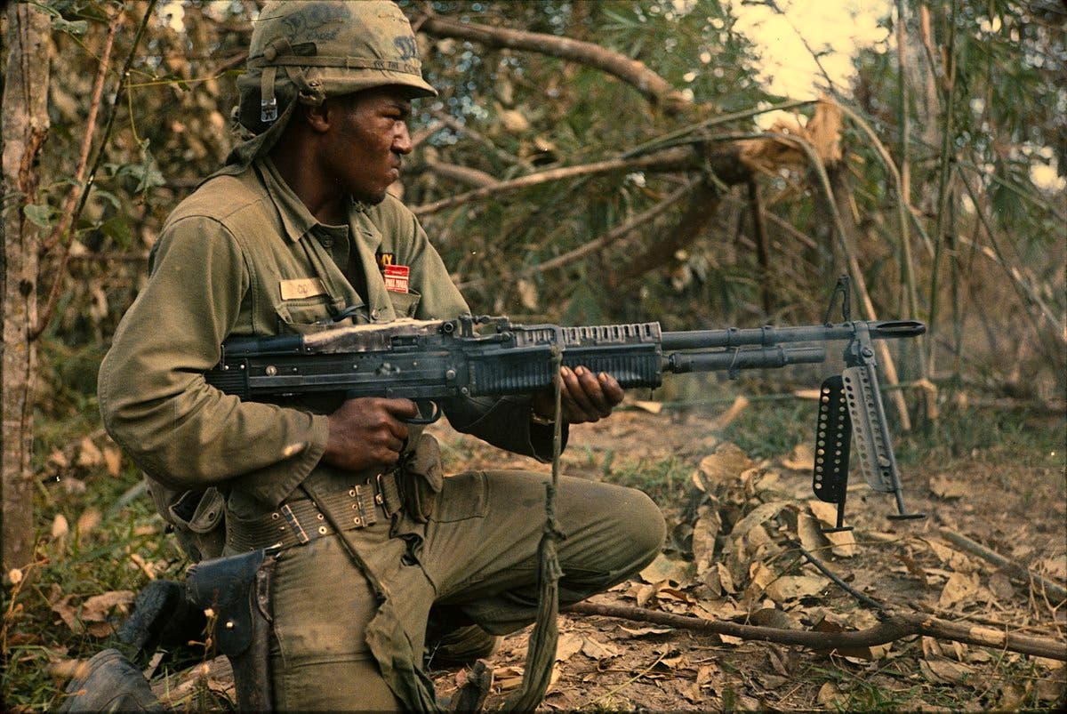 جندي أميركي من أصول أفريقية بحرب فيتنام