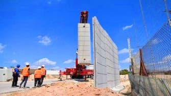 جدار أمني جديد تبنيه إسرائيل بطول 45 كلم وارتفاع 9 أمتار 