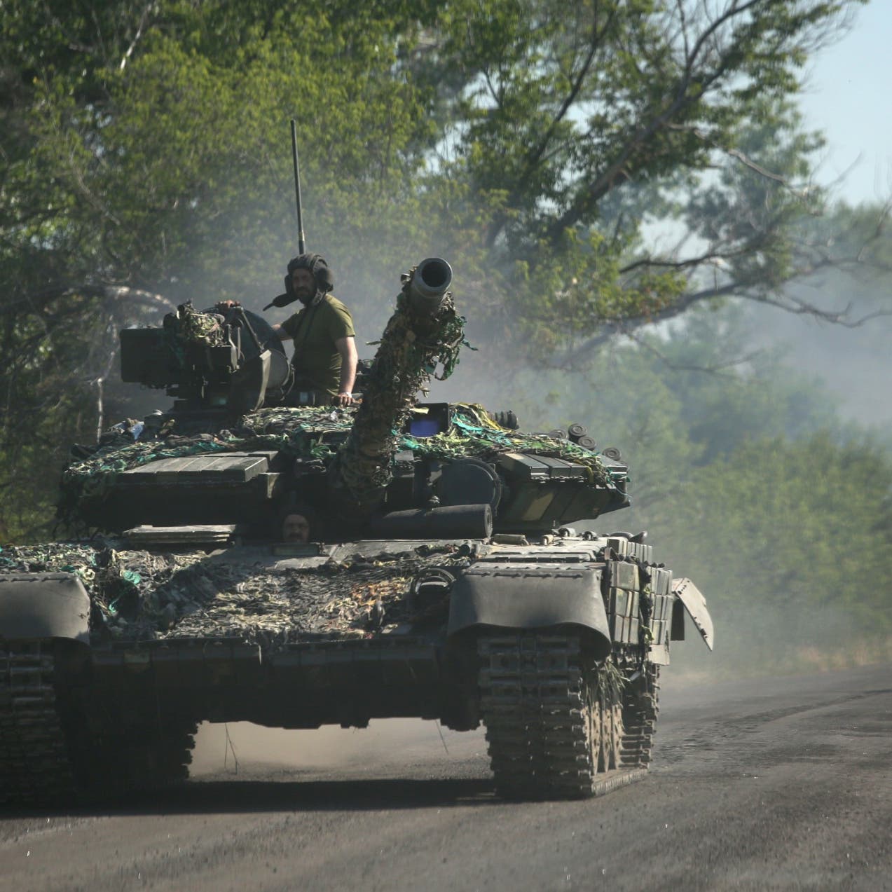 بعد ضربات أوكرانية بأسلحة حديثة.. روسيا تنسحب من جزيرة الأفعى