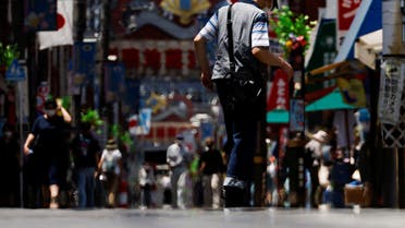 Passersby are seen through a heat haze during hot weather at Sugamo district in Tokyo, Japan June 27, 2022. (File photo: Reuters)