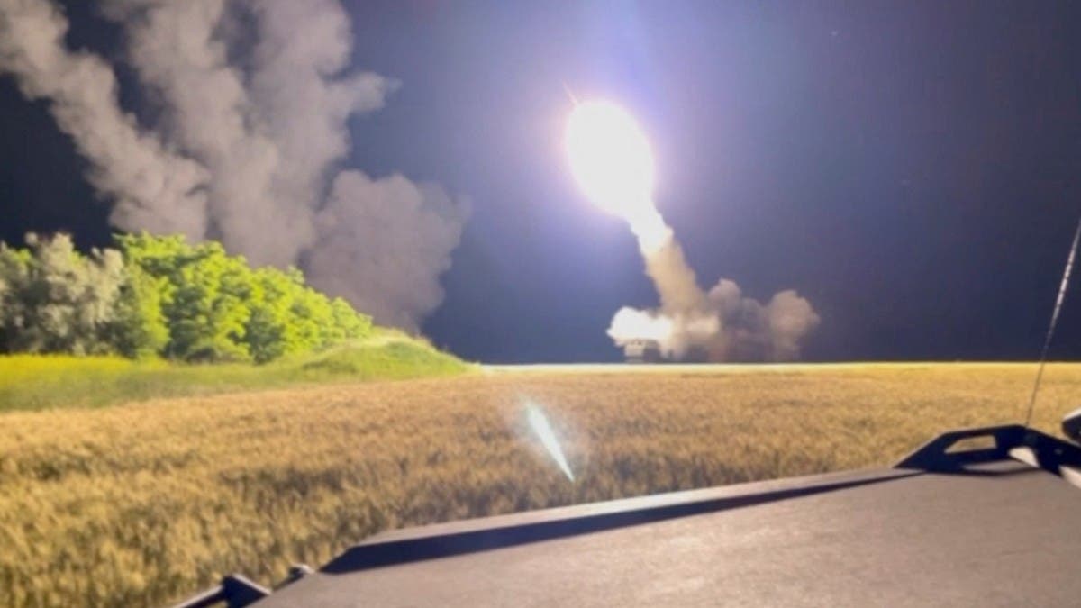 البنتاغون: أوكرانيا تستخدم نظاما صاروخيا لضرب مواقع القيادة الروسية