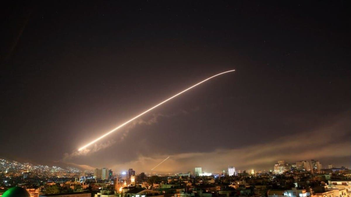 المرصد: إسرائيل استهدفت مواقع تابعة لحزب الله في طرطوس