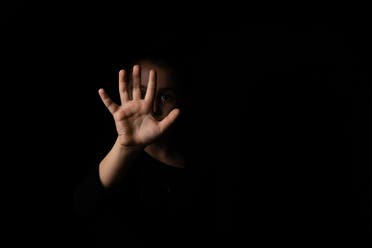 اغتصاب تحرش أطفال (تعبيرية من أيستوك )