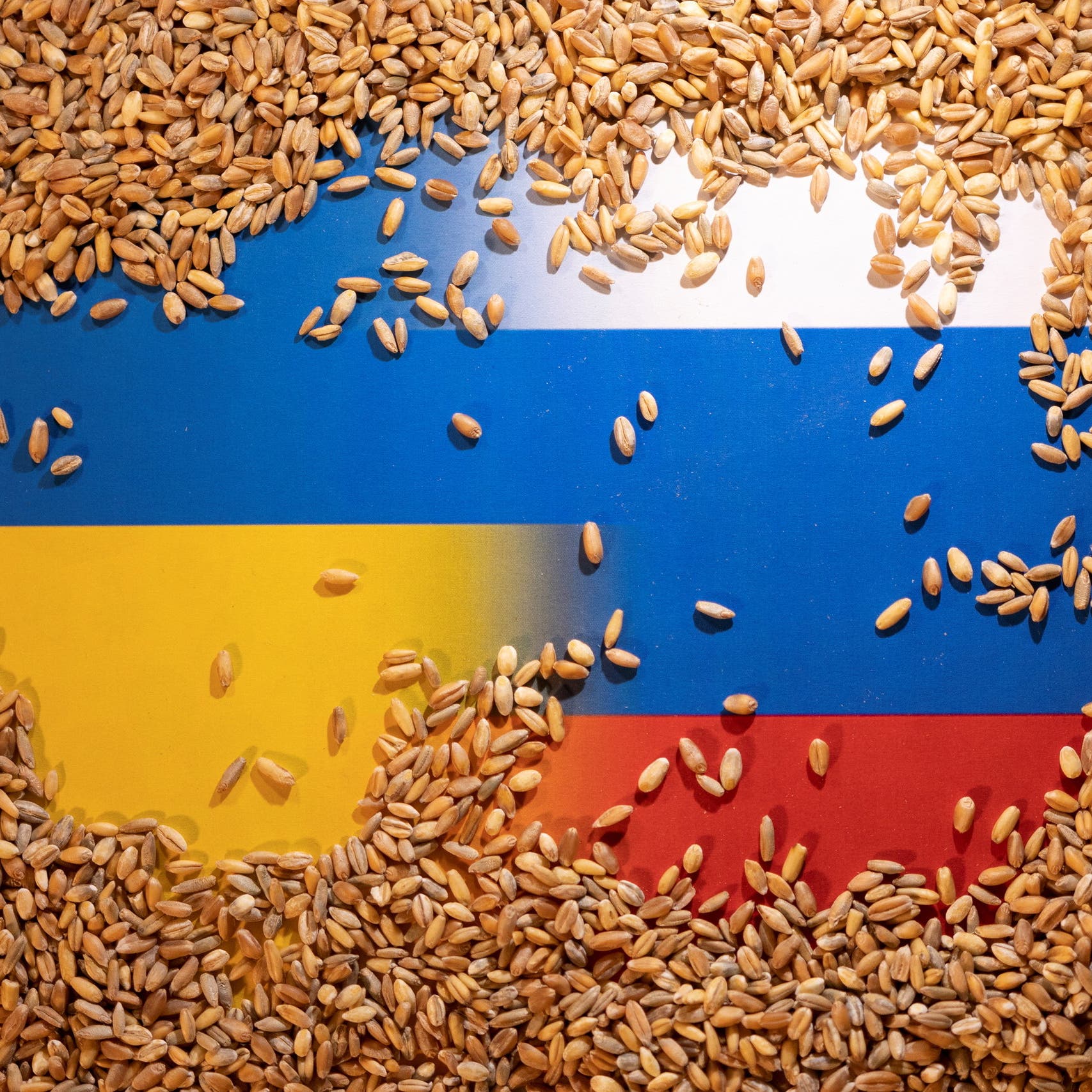 أوكرانيا تتهم روسيا بمحاولة إتلاف محصولها من الحبوب