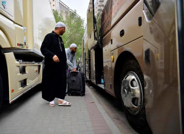 حجاج يحزمون حقائبهم لمغادرة مكة