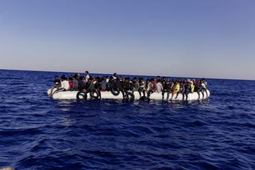 إنقاذ مهاجرين في البحر المتوسط في يوليو الماضي
