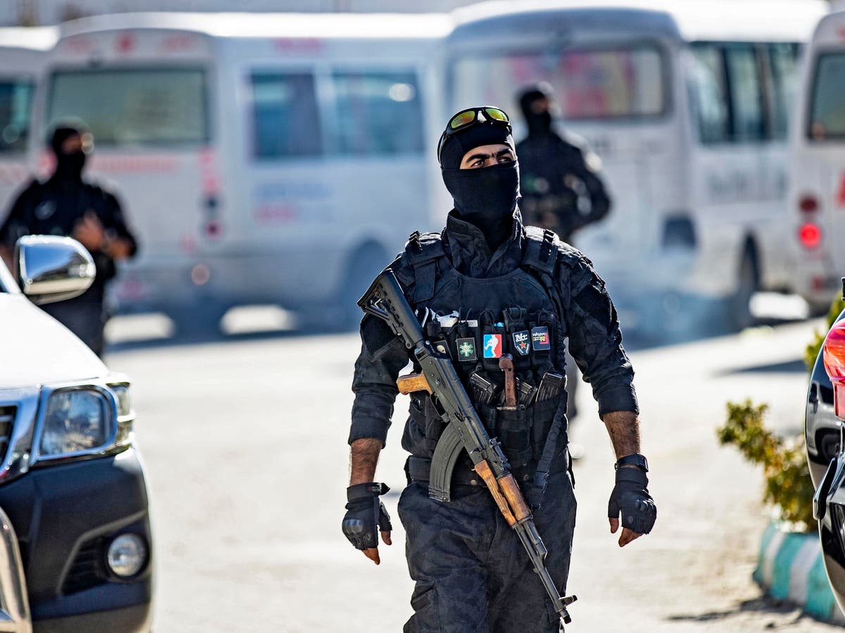 isis fighters 