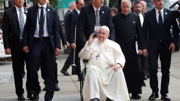 Pope Francis waves at local residence outside the Sacred Heart Church of the First Peoples during his visit to Edmonton, Alberta, Canada July 25, 2022. (File photo: Reuters)