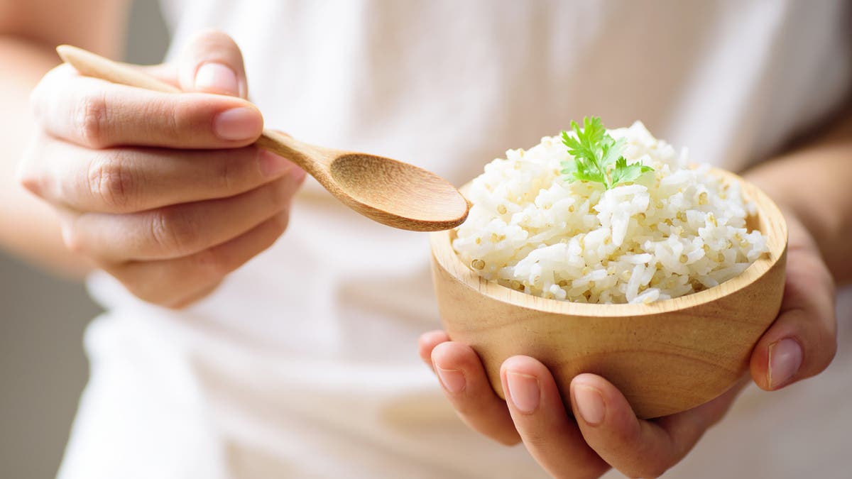 هذا ما يحدث لجسمك إذا لم تأكل الأرز الأبيض لمدة شهر!