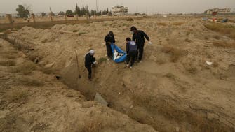 شام میں کردحکام کے زیرانتظام شہرمیں اجتماعی قبر سے درجنوں لاشیں برآمد