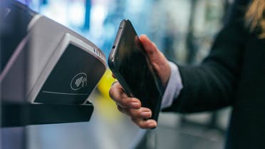 Contactless mobile payment using a payment terminal.  (Unsplash, Jonas Leupe)