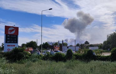 دخان يتصاعد قرب قاعدة عسكرية روسية في شبه جزيرة القرم - رويترز