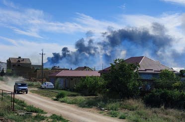 من الانفجارات التي ضربت قاعدة ساكي الجوية الروسية في القرم الأوكرانية