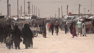 قوات سوريا الديمقراطية تسلم العراق 50 داعشياً و168 عائلة