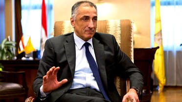 استقالة طارق عامر محافظ البنك المركزي المصري 