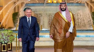 Saudi Arabia's Crown Prince Mohammed bin Salman discussed bilateral ties and means of cooperation with Uzbekistan President Shavkat Mirziyoyev, August 18, 2022. (SPA)