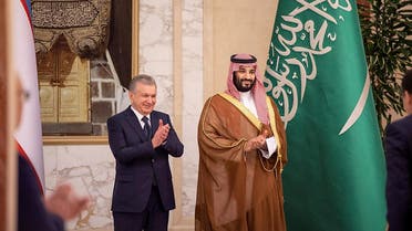 Saudi Arabia's Crown Prince Mohammed bin Salman discussed bilateral ties and means of cooperation with Uzbekistan President Shavkat Mirziyoyev, August 18, 2022. (SPA)